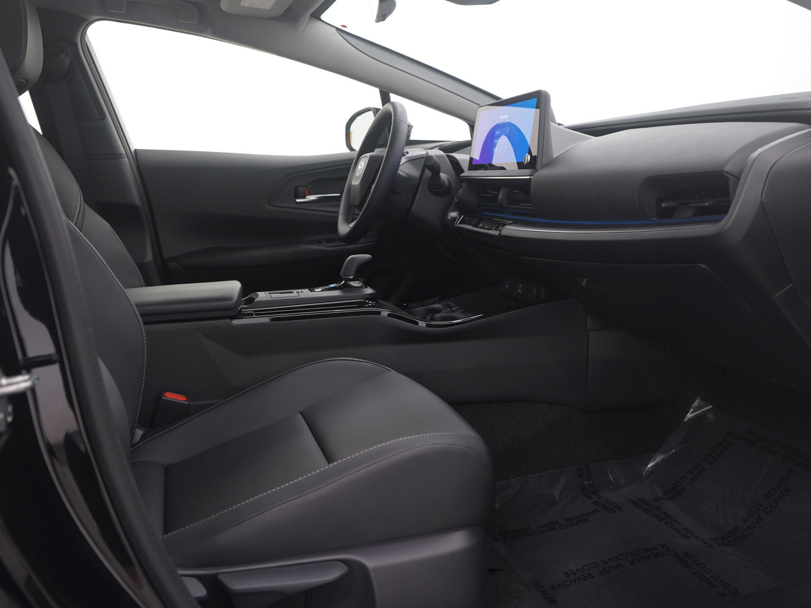 Used 2025 Toyota Prius AWD image 12