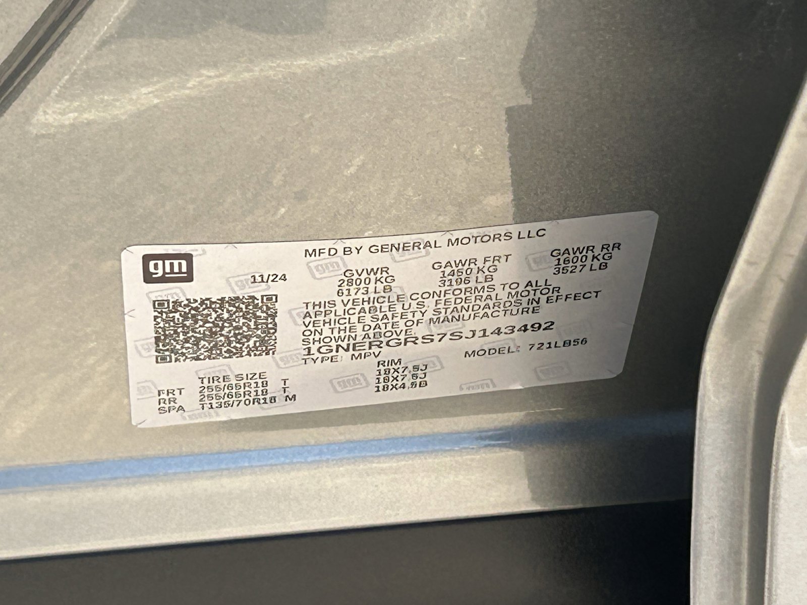 Certified 2025 Chevrolet Traverse LT FWD image 34