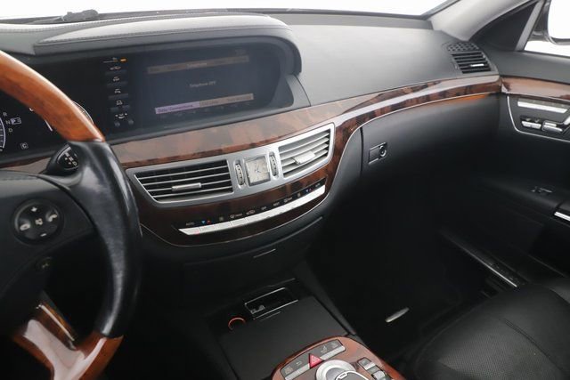 Used 2008 Mercedes-Benz S 550 image 24
