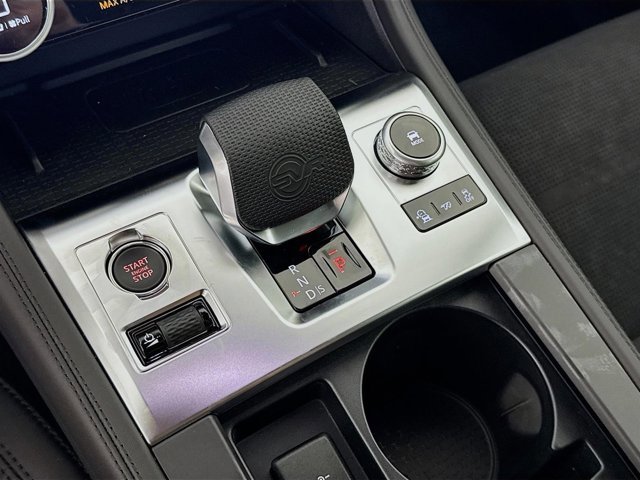 New 2026 Jaguar F-PACE SVR image 19