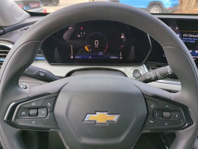 Certified 2025 Chevrolet Trax LT image 28