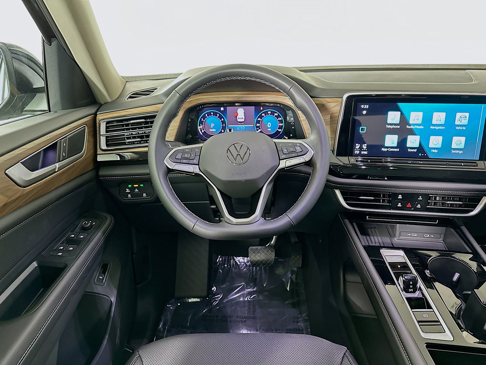 New 2026 Volkswagen Atlas SE image 21