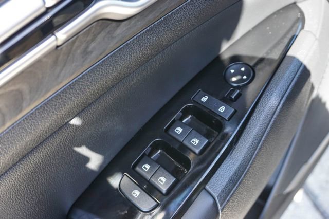 Used 2023 Kia Sportage X-Line image 11