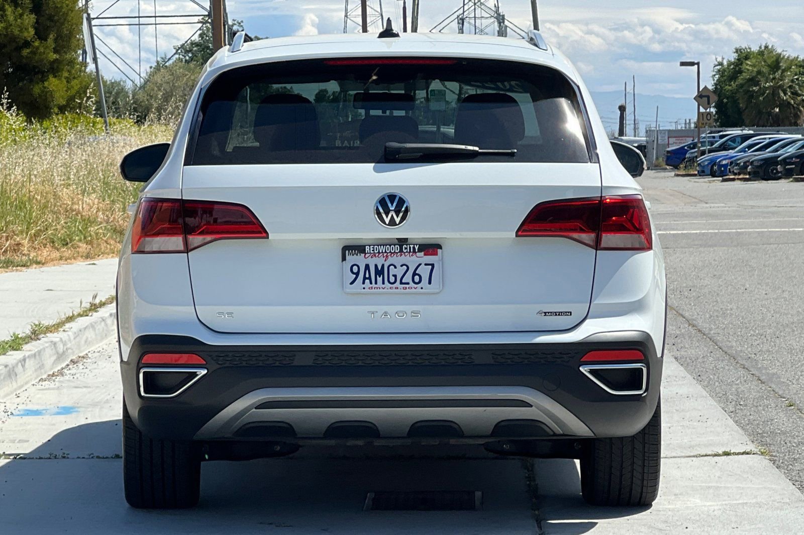Used 2022 Volkswagen Taos SE AWD/4WD image 5