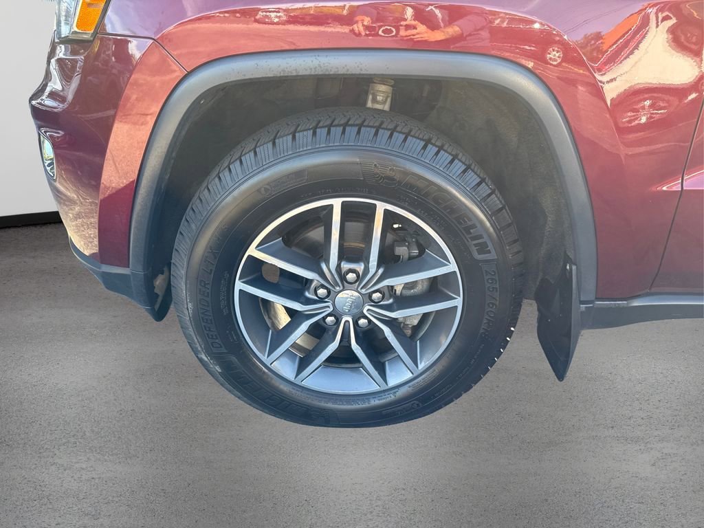 Certified 2018 Jeep Grand Cherokee Limited image 12