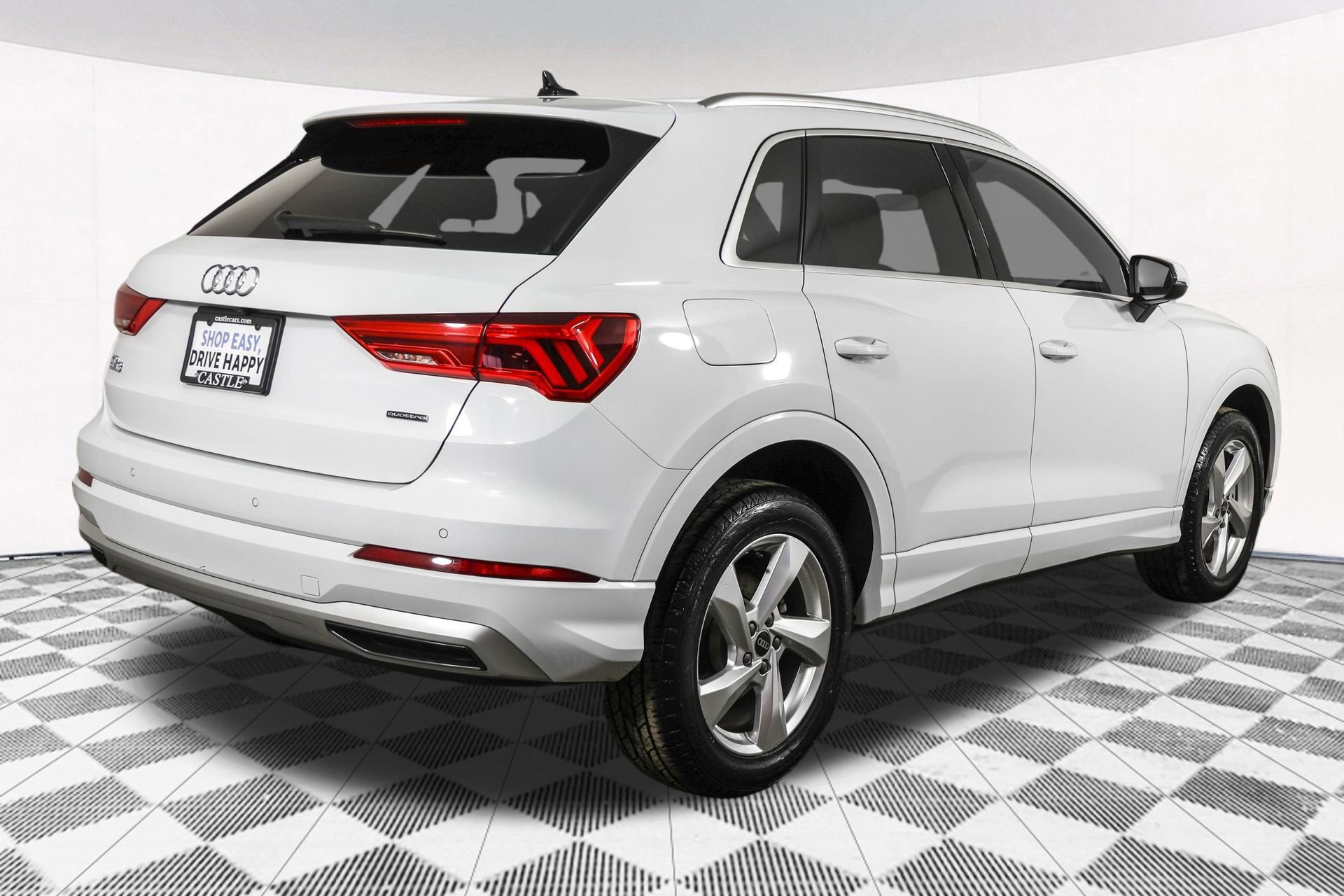 Used 2022 Audi Q3 2.0T Premium image 16
