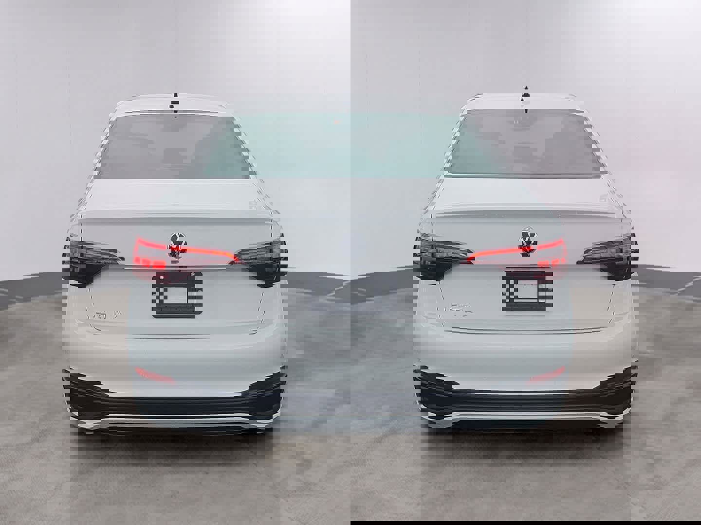 Used 2023 Volkswagen Jetta Sport image 5