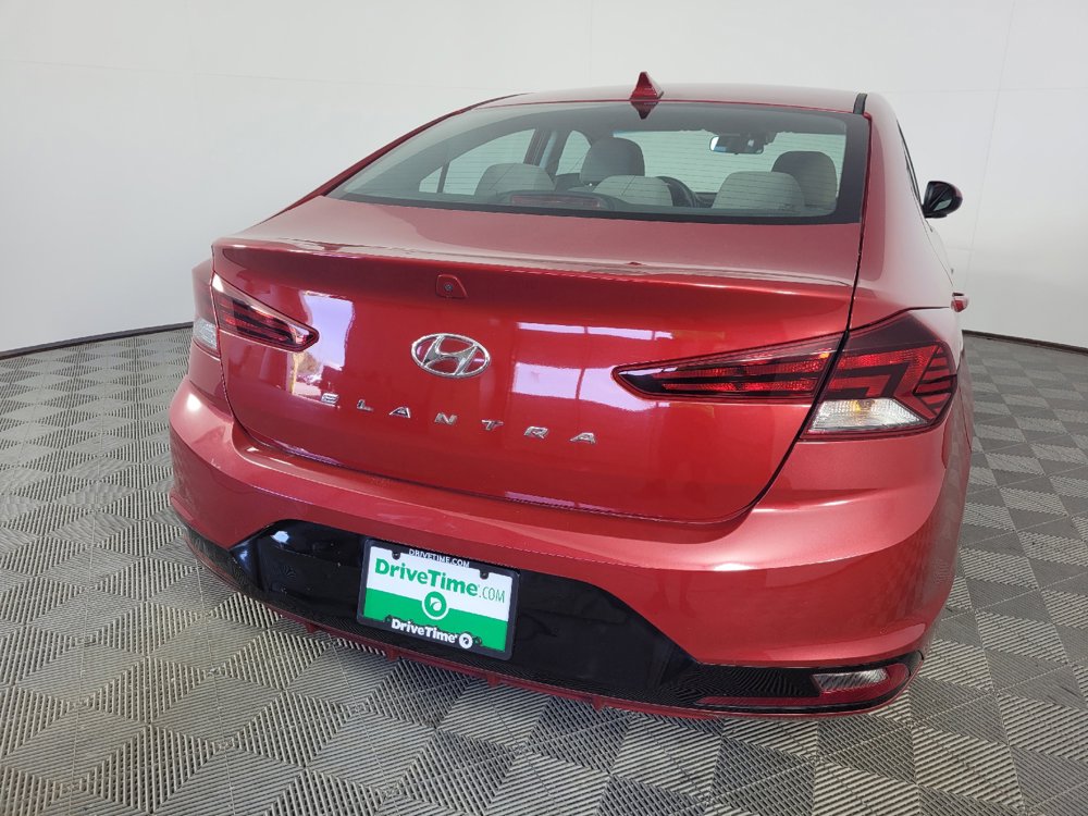 Used 2020 Hyundai Elantra SEL FWD image 7