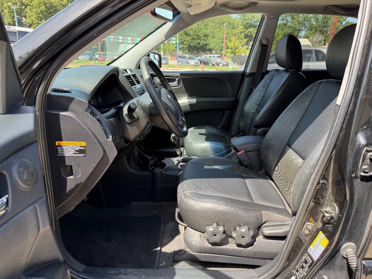 Used 2008 Kia Sportage EX w/ Luxury Pkg FWD image 9