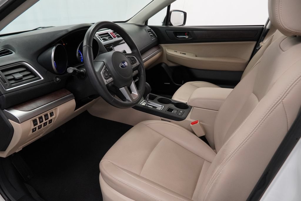 Used 2016 Subaru Outback 2.5i Limited AWD/4WD image 22
