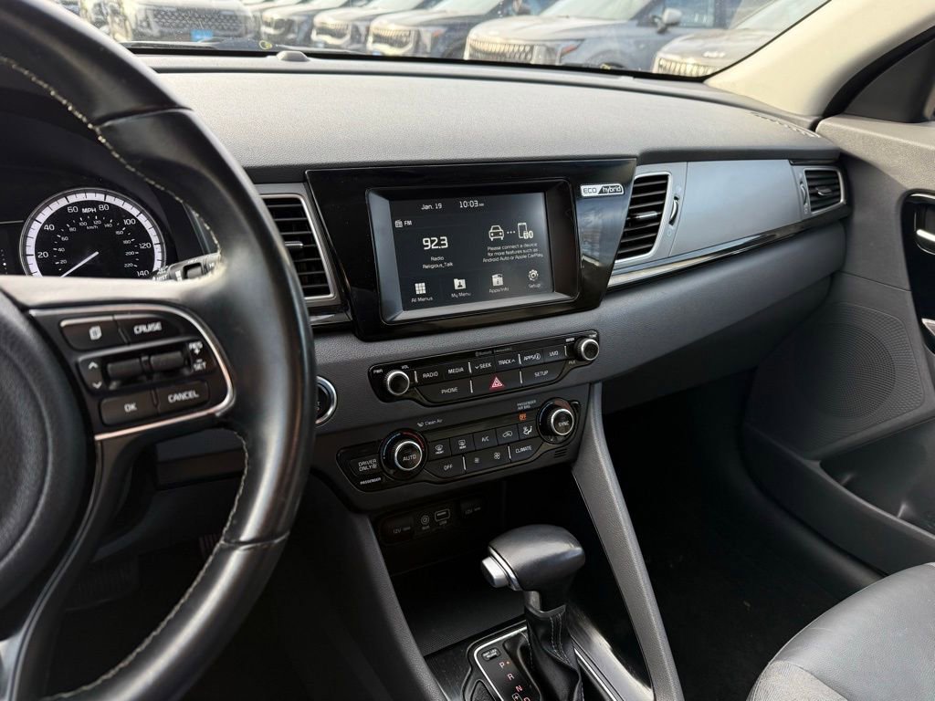 Used 2018 Kia Niro EX image 31