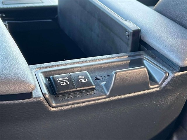 Certified 2024 Toyota Sienna XLE Woodland Edition image 18