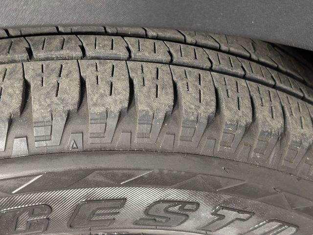 Used 2018 Hyundai Santa Fe Sport w/ 2.4L Value Package 02 image 9