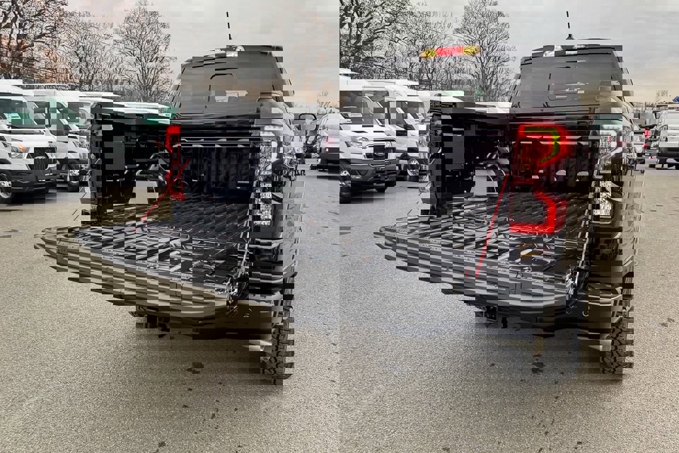 New 2025 Ford Ranger Lariat w/ Black Appearance Package image 16