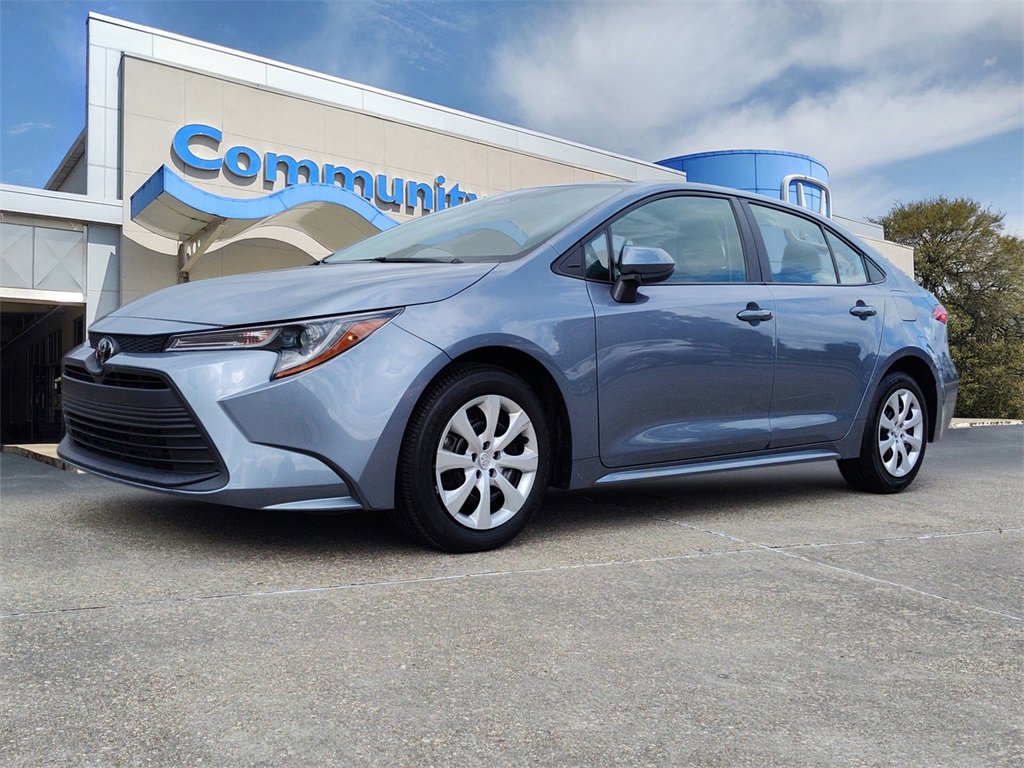 Used 2024 Toyota Corolla LE