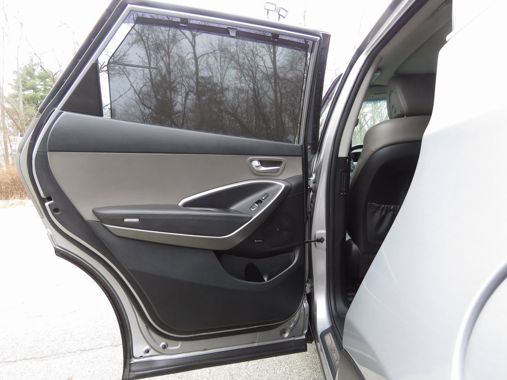 Used 2017 Hyundai Santa Fe Limited image 20