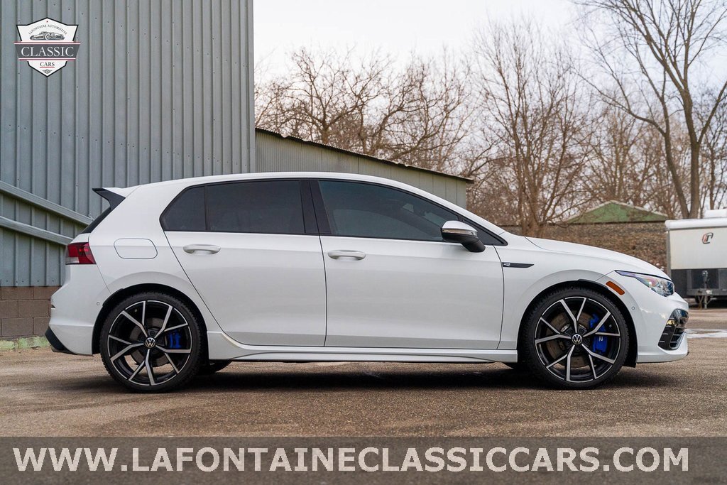 Used 2022 Volkswagen Golf R image 6