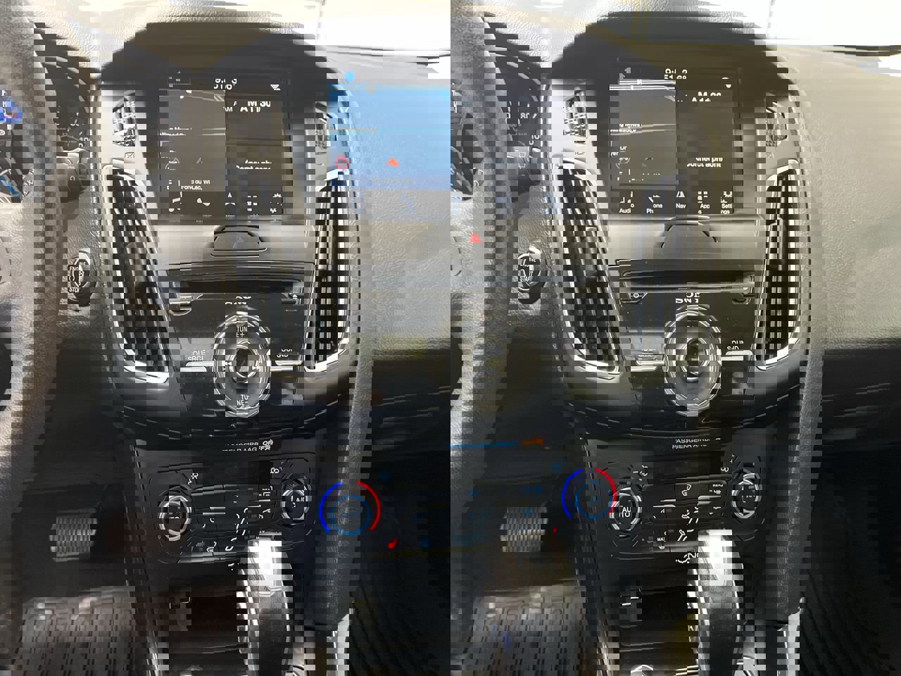 Used 2017 Ford Focus Titanium w/ Titanium Technology Package image 18