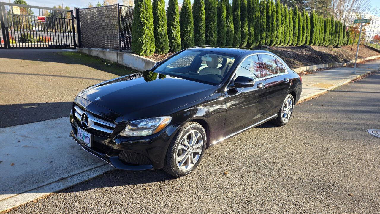 Used 2017 Mercedes-Benz C 300 4MATIC Sedan image 1
