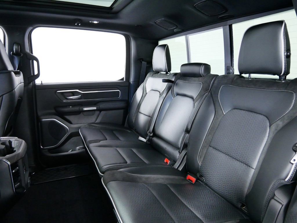 Used 2025 RAM 1500 Laramie w/ Sport Appearance Package image 33