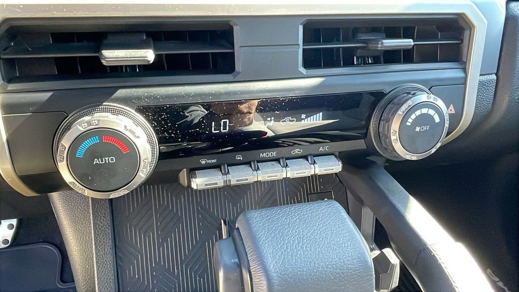 Certified 2025 Toyota Tacoma TRD Sport image 20