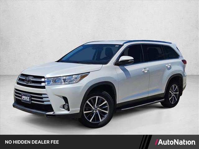 Used 2019 Toyota Highlander XLE FWD video 1
