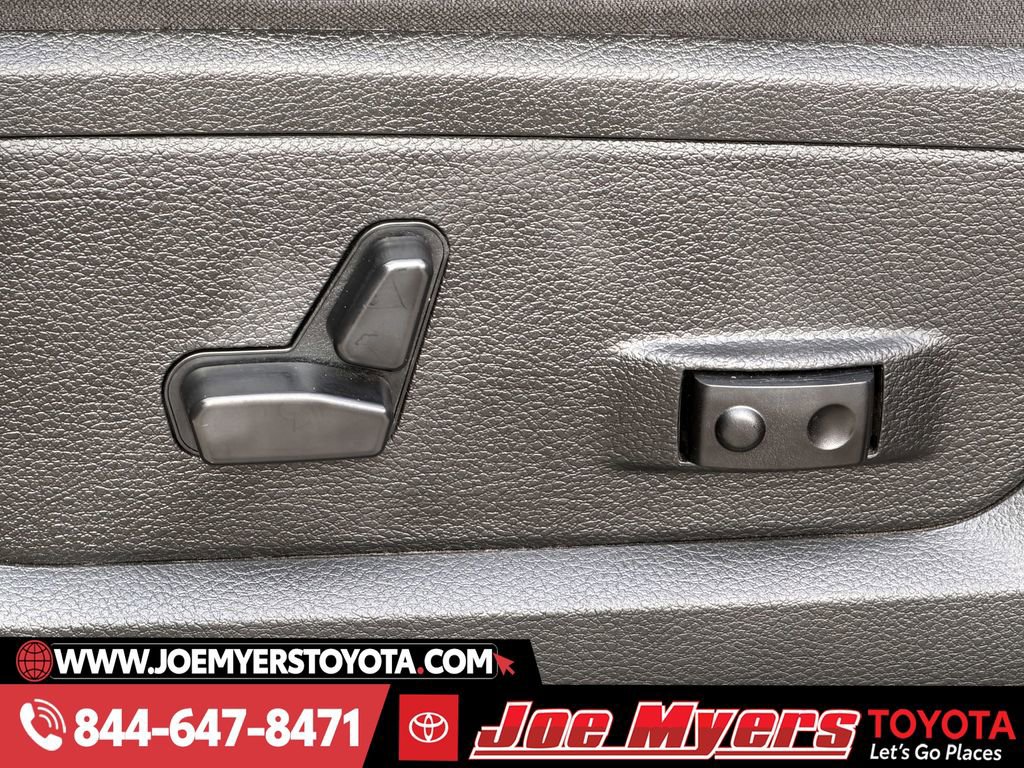 Used 2024 RAM 3500 Big Horn image 28