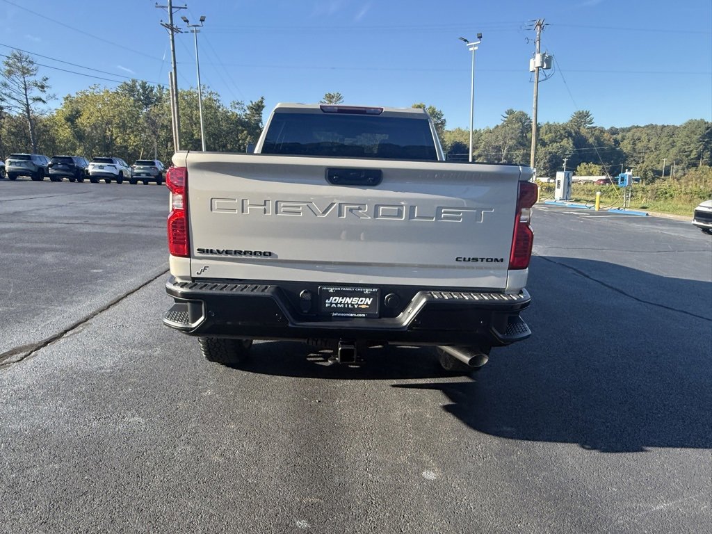 New 2026 Chevrolet Silverado 2500 Custom w/ Custom Value Package image 4
