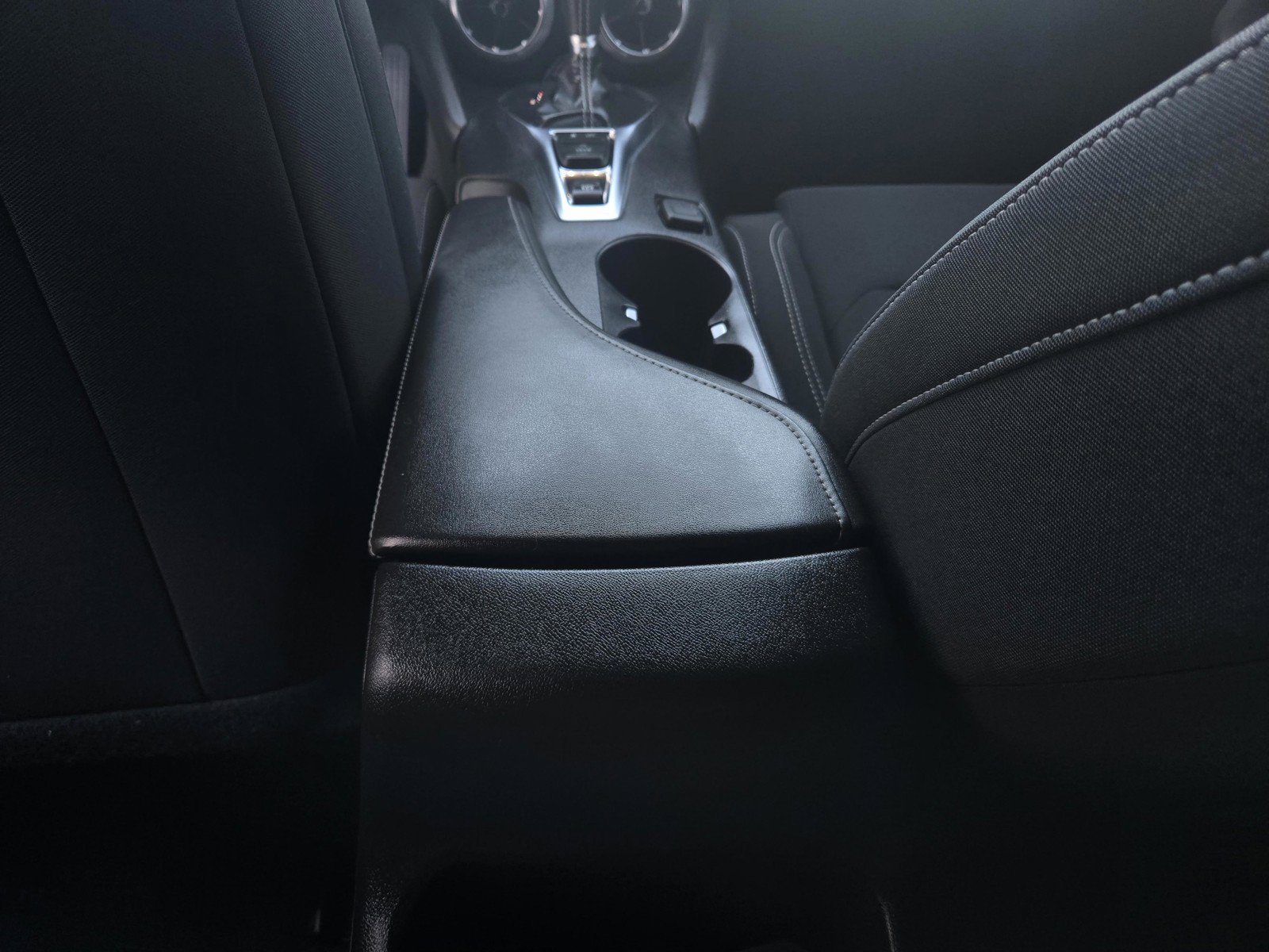 Used 2023 Chevrolet Camaro LT RWD image 6