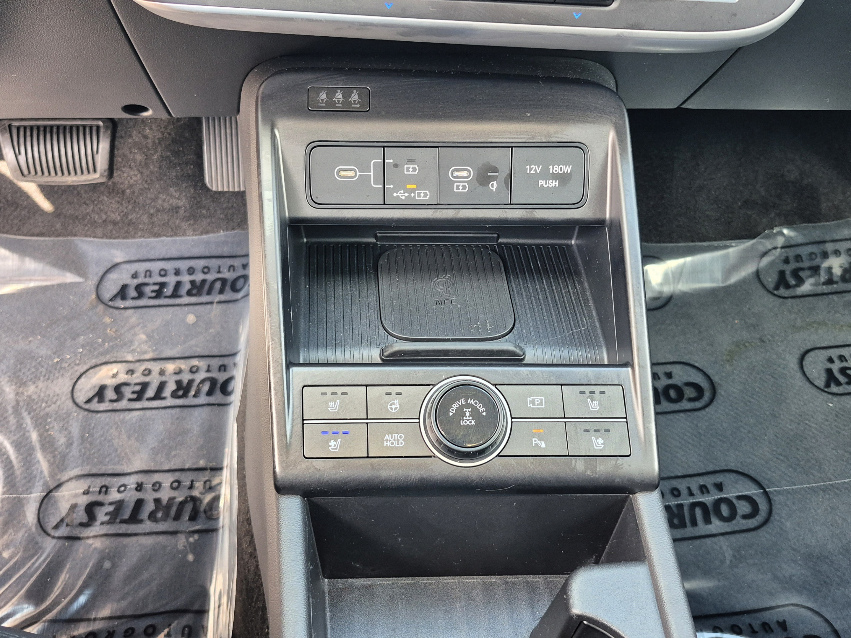Certified 2026 Hyundai Kona Limited AWD/4WD image 27