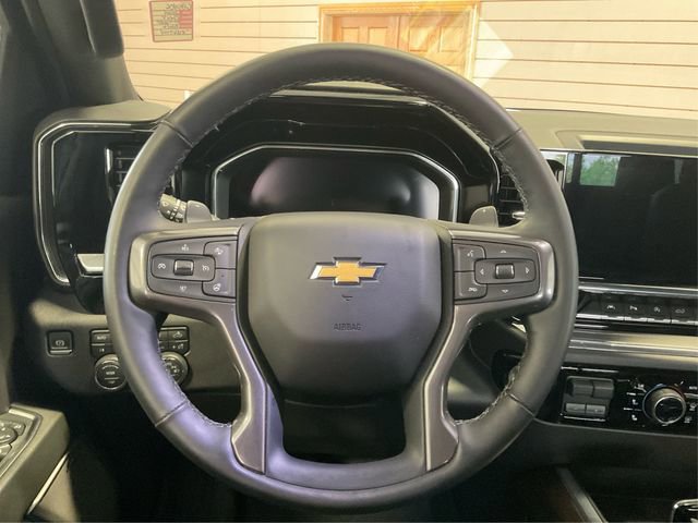 Used 2024 Chevrolet Silverado 1500 High Country w/ High Country Premium Package image 18