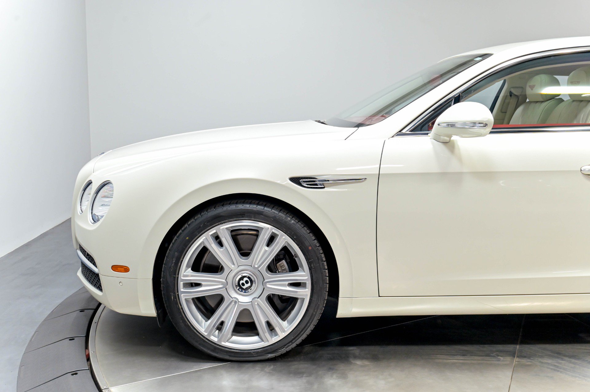 Used 2016 Bentley Flying Spur W12 AWD/4WD image 45