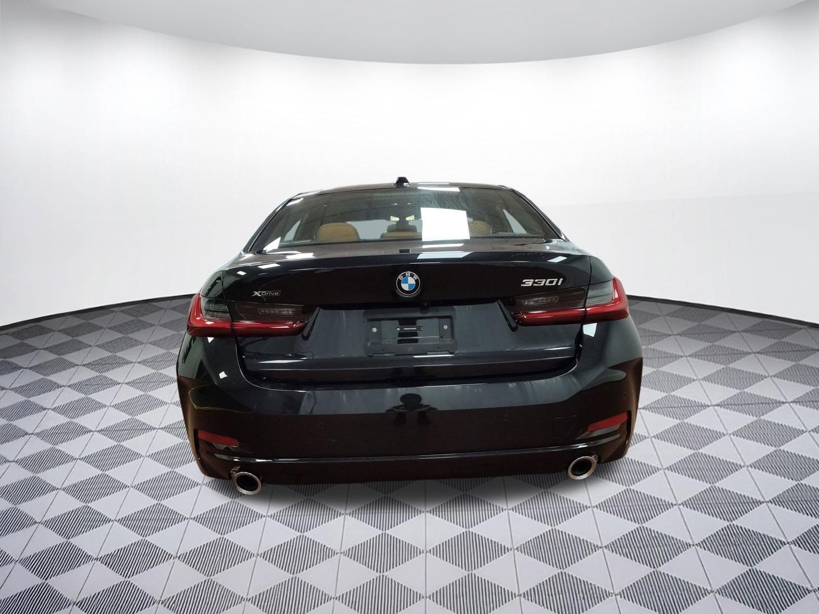 Used 2026 BMW 330i xDrive Sedan w/ Premium Package AWD/4WD image 9