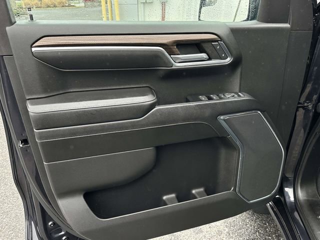 Used 2023 Chevrolet Silverado 1500 LT image 16