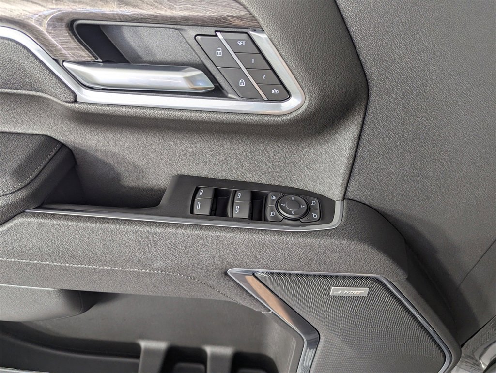 Used 2026 Chevrolet Silverado 1500 LTZ image 16