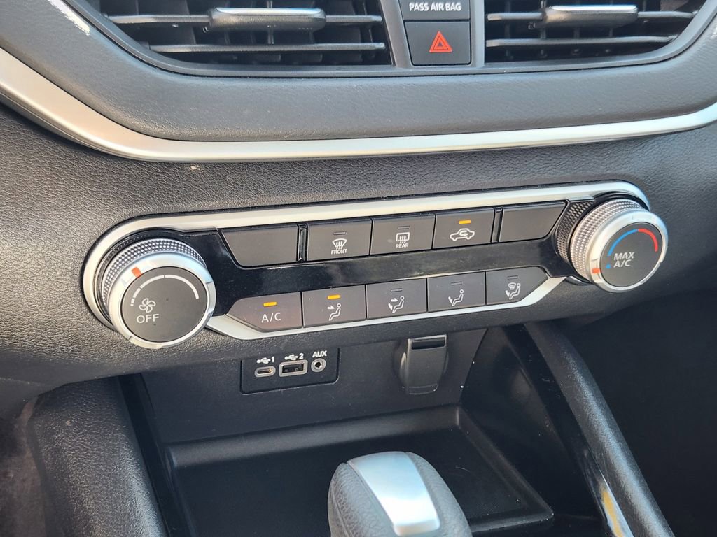 Used 2021 Nissan Altima 2.5 SV image 14