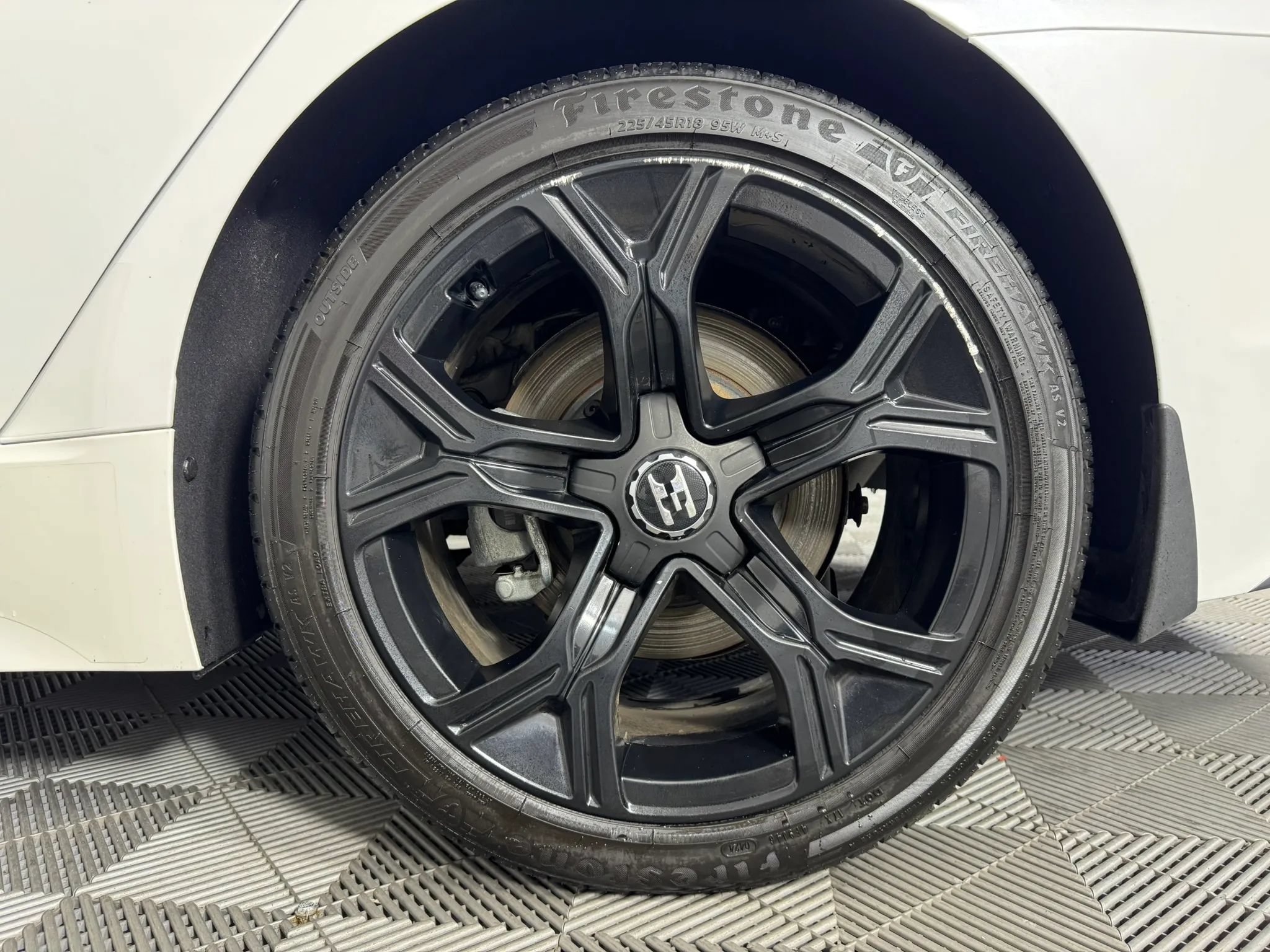Used 2021 Kia Stinger GT-Line RWD image 42