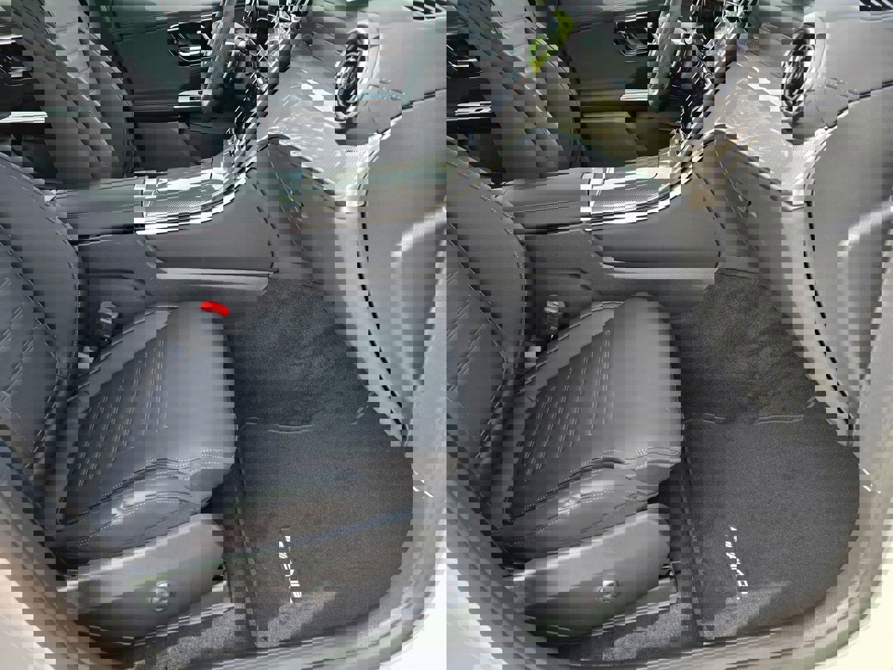 New 2026 Mercedes-Benz GLC 43 AMG 4MATIC image 39