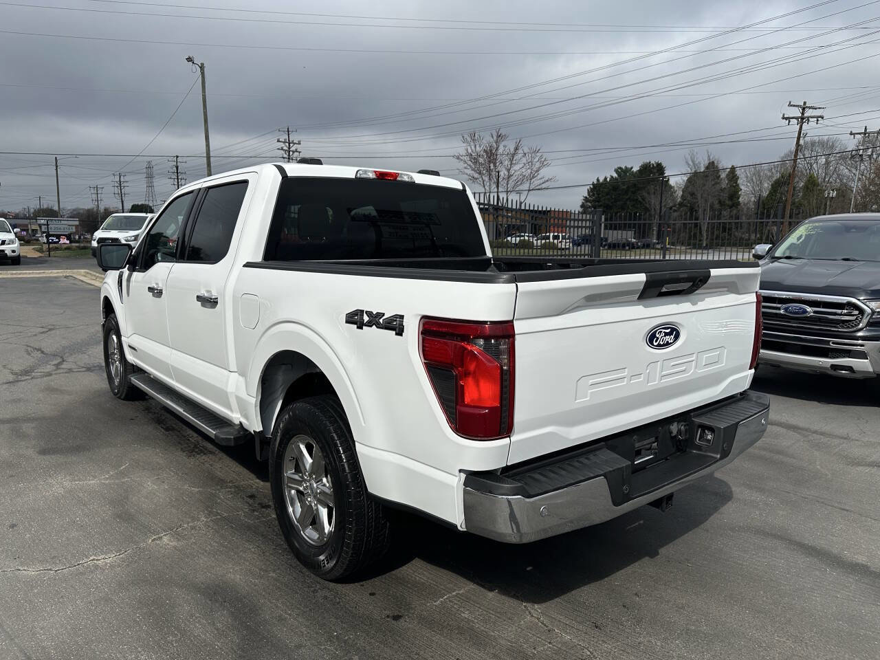 Used 2024 Ford F150 XLT w/ Mobile Office Package image 7