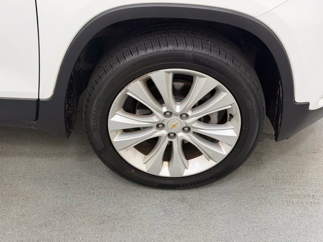 Used 2019 Chevrolet Trax Premier AWD/4WD image 28