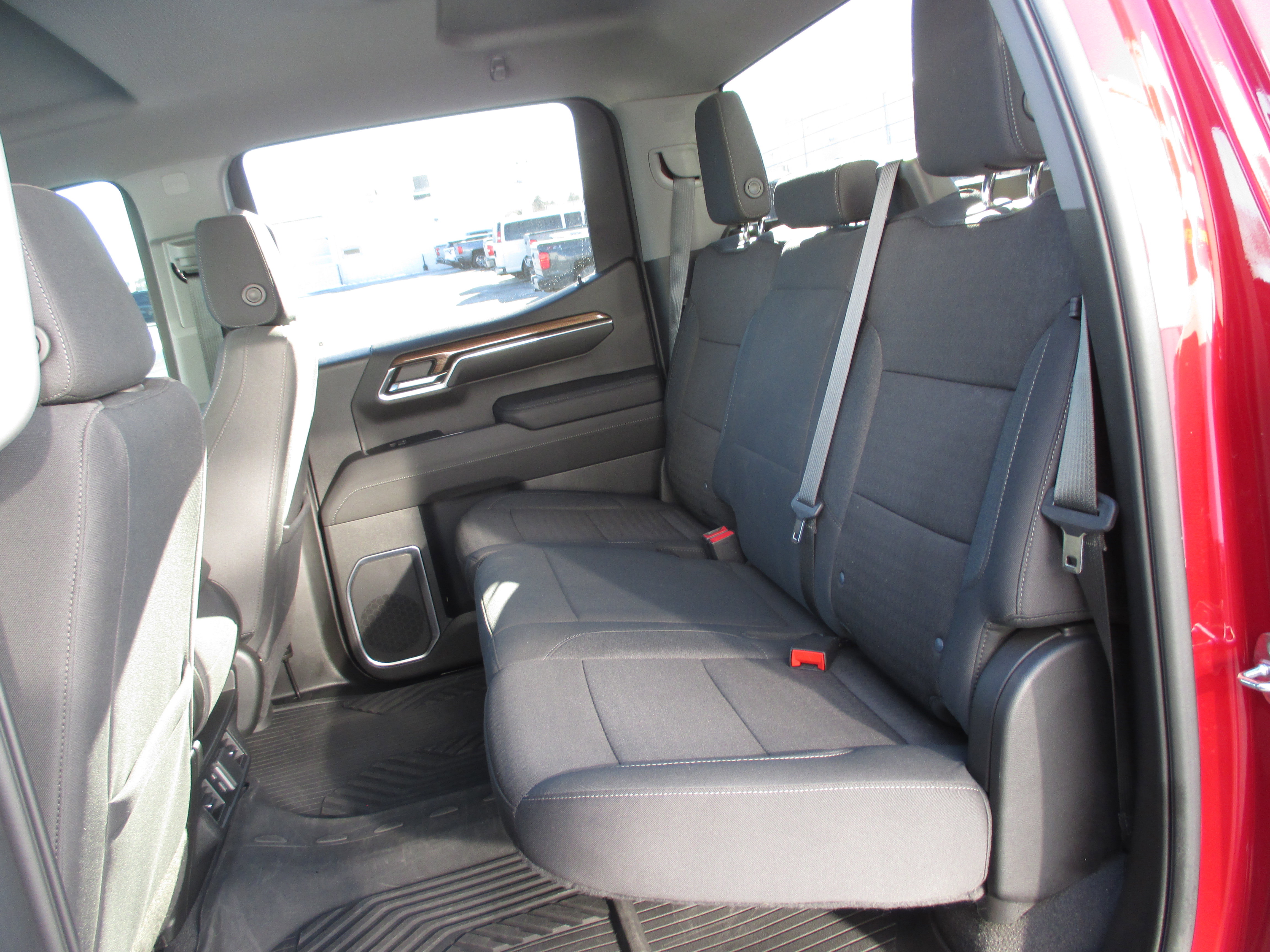 Used 2022 Chevrolet Silverado 1500 LT Trail Boss w/ Protection Package image 10