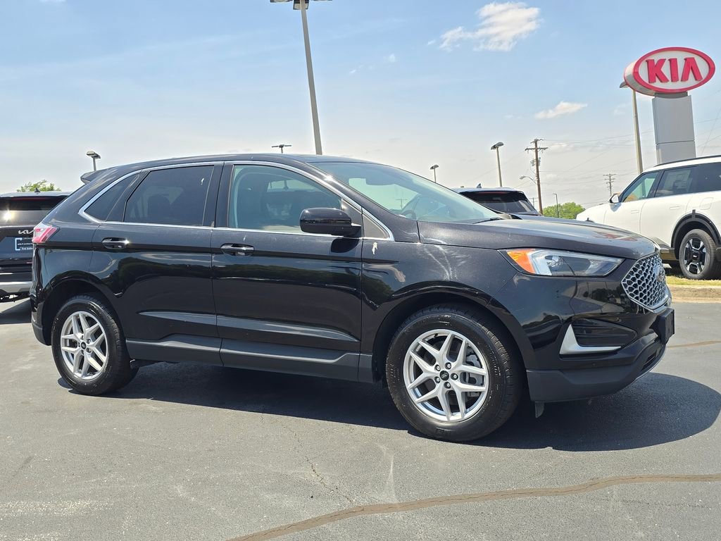 Used 2024 Ford Edge SEL AWD/4WD image 1