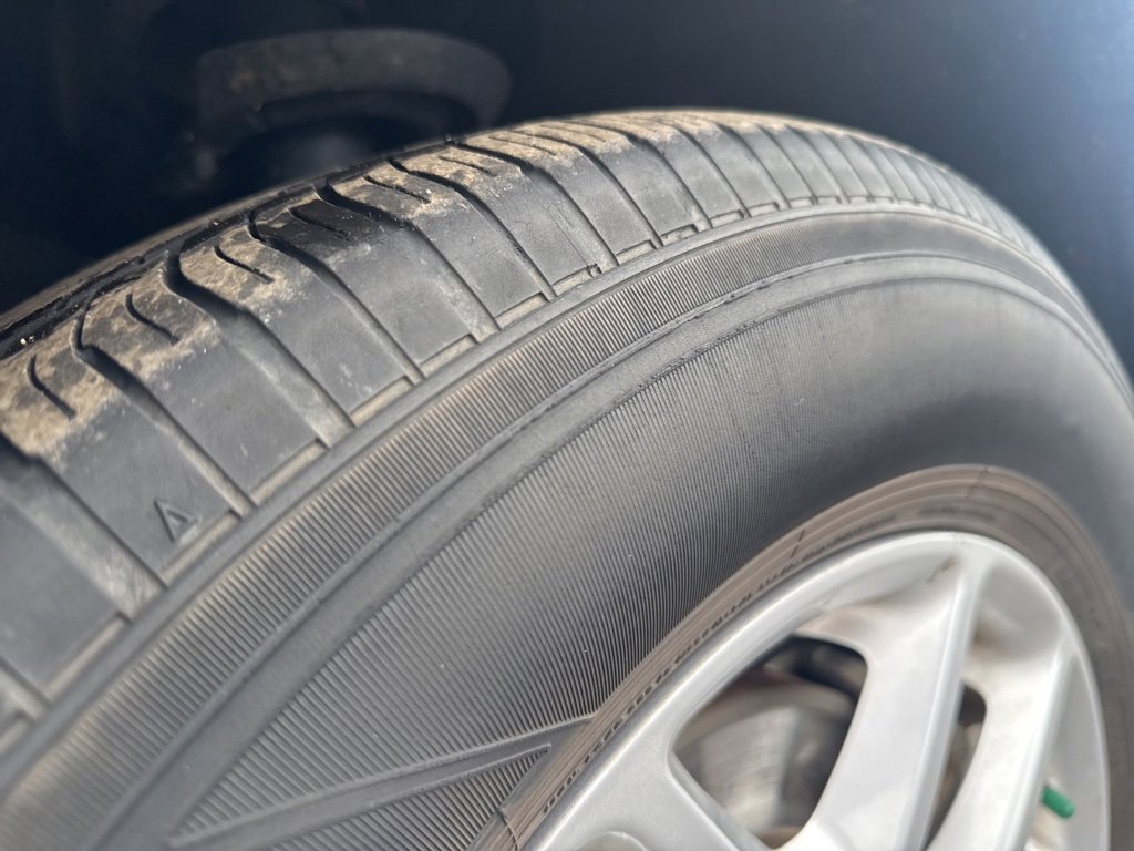 Used 2024 Chrysler Pacifica Touring-L image 10