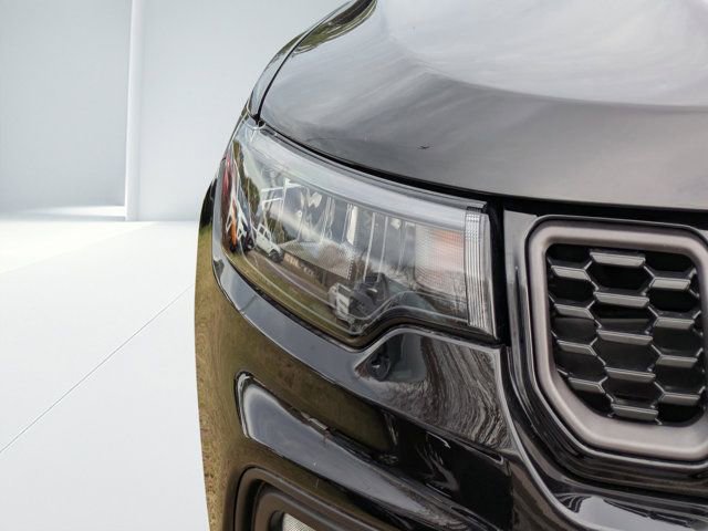 New 2026 Jeep Compass Latitude image 8