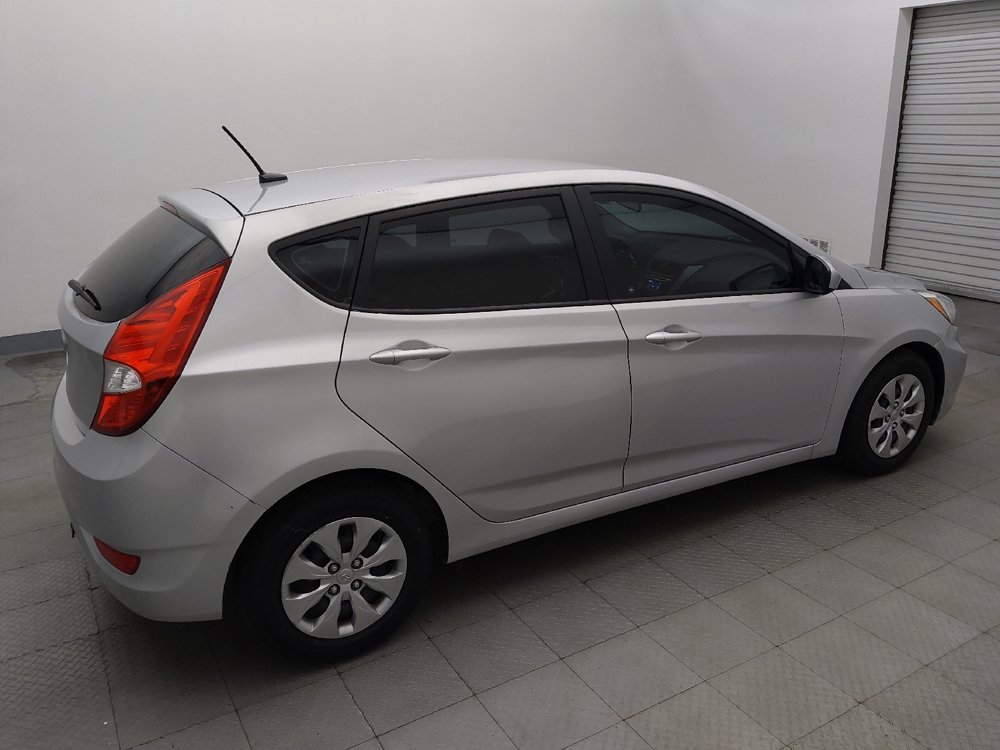 Used 2017 Hyundai Accent SE FWD image 10