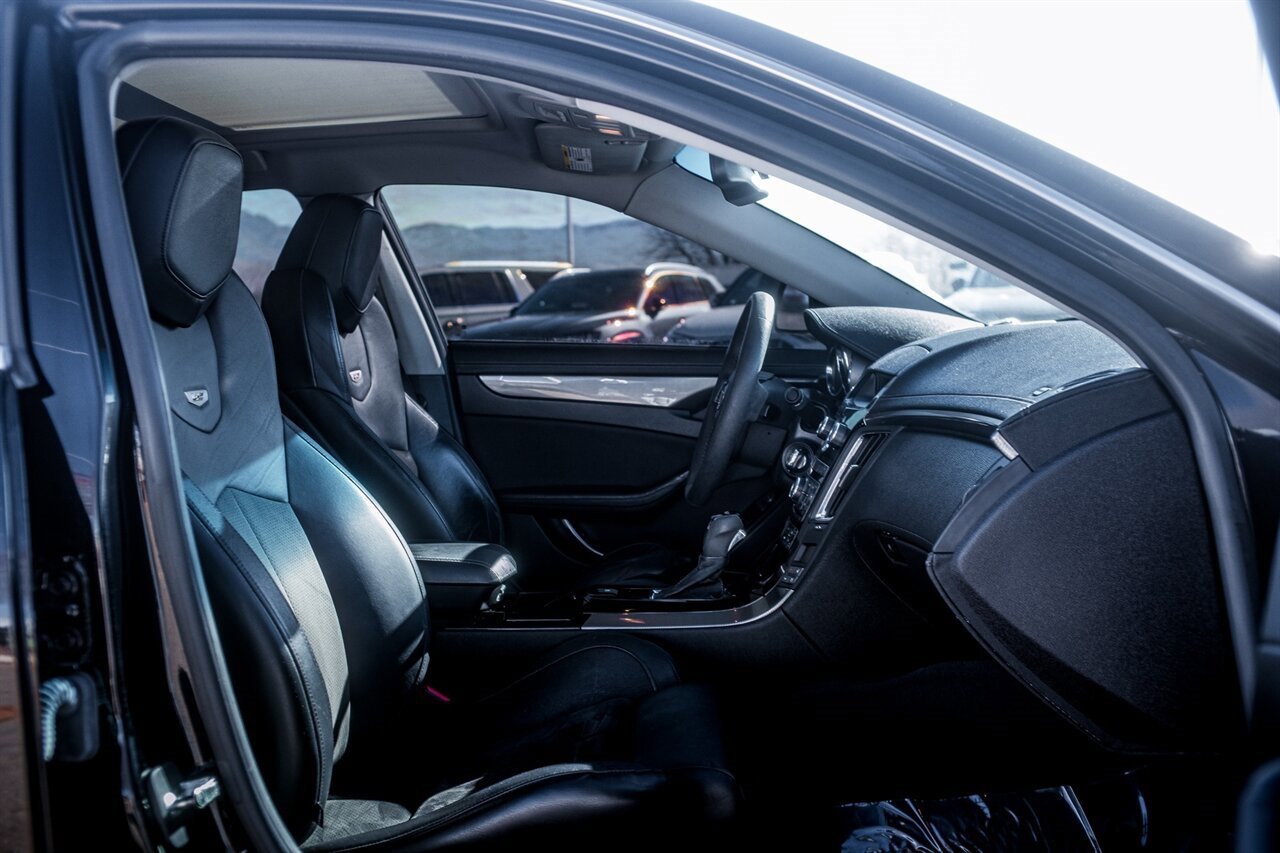 Used 2009 Cadillac CTS V image 45