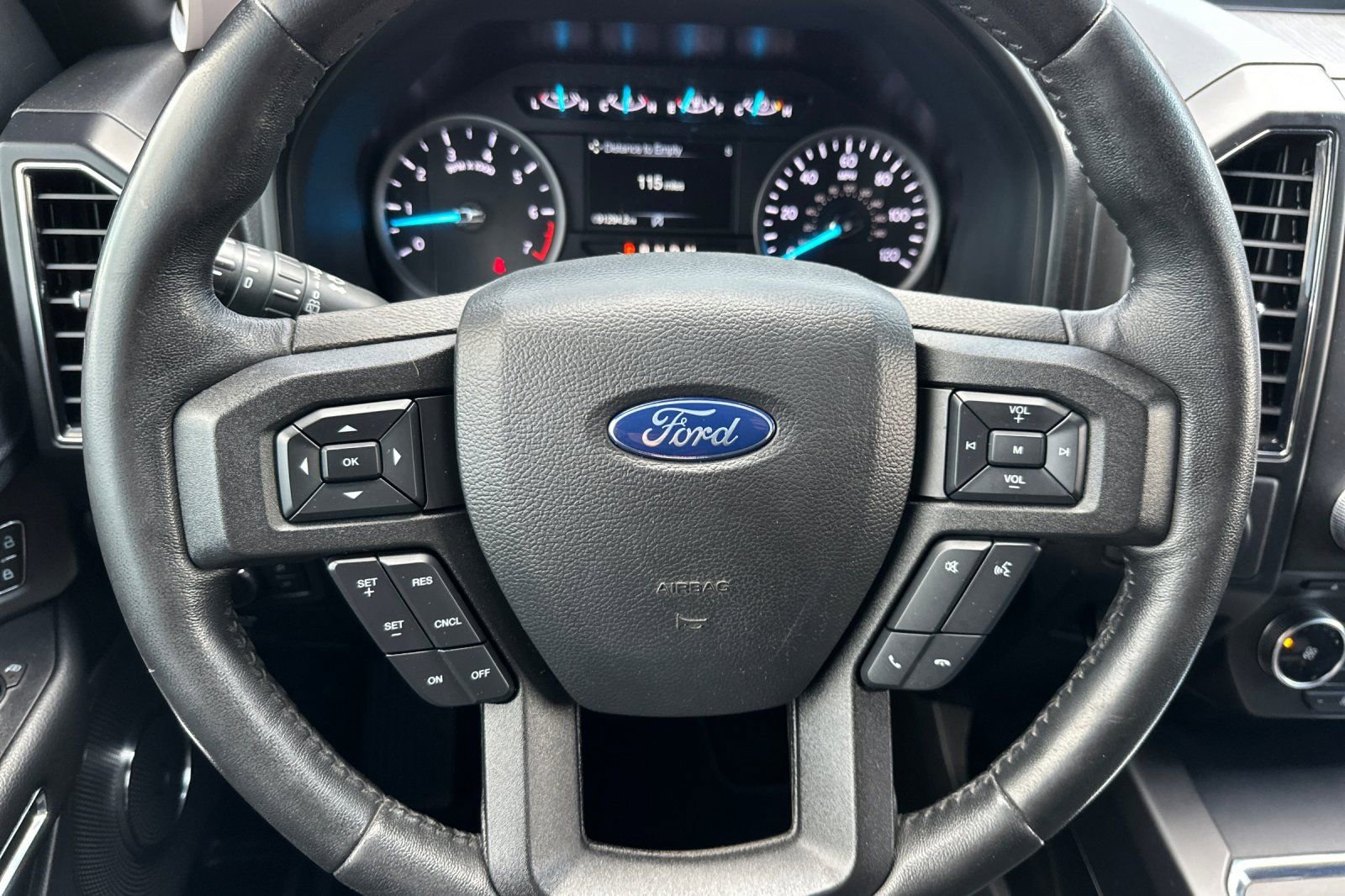 Used 2018 Ford Expedition Max XL image 26