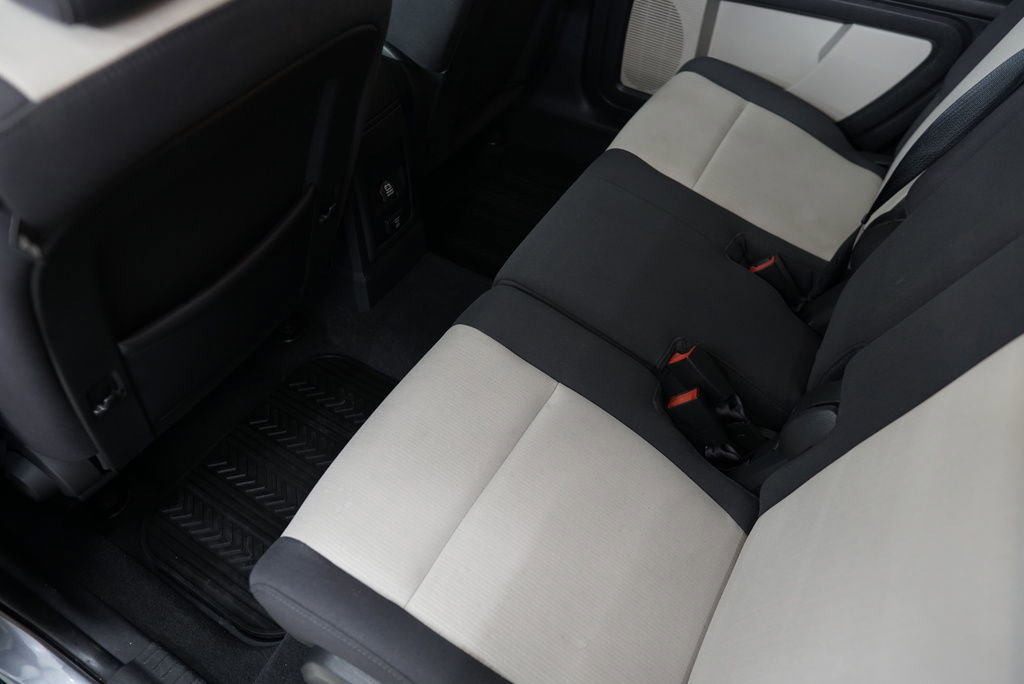 Used 2009 Dodge Journey SXT w/ Flexible Seating Group FWD image 36