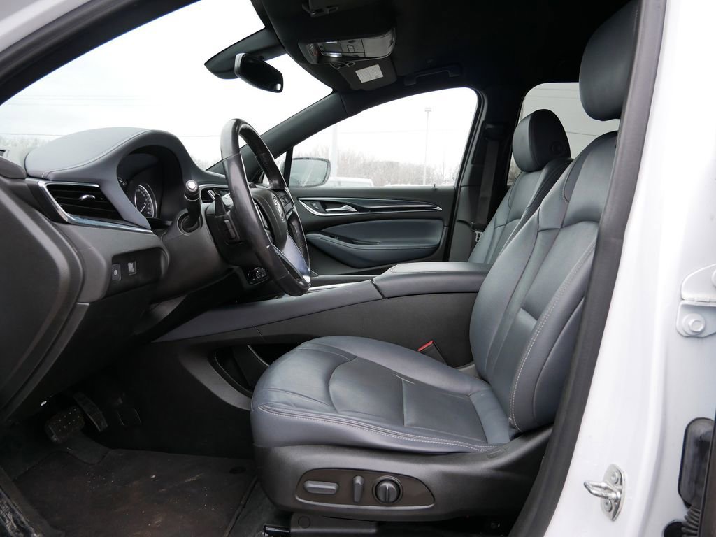 Used 2022 Buick Enclave Essence AWD/4WD image 14