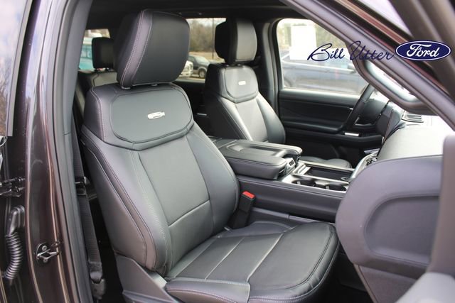 New 2026 Ford Expedition Platinum w/ Stealth Appearance Package image 7